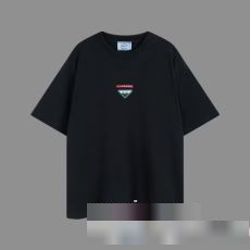 人気セール格安 プラダ PRADAブランド コピー Tシャツ 通気性 吸汗速乾 2023 半袖Tシャツ 2色可選