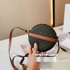 2022 特別人気感謝SALE　セリーヌ CELINE ショルダーバッグ 大学生 高校生 大人っぽい 大人 ビジネスバッグ バッグ CELINEブランド 偽物 通販 2色可選