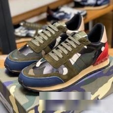 2022秋冬 シックスタイルに活躍 ヴァレンティノ VALENTINOブランドスーパーコピー スニーカー トレッキングシューズ 気孔タイプのインソールで、クッション性と通気性が抜群