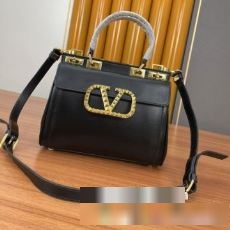 ブランド 偽物 通販 個性派 2022秋冬 ヴァレンティノ VALENTINO 手持ち&ショルダー掛け 気軽に持てる ハンドバッグ レディースバッグ 5色可選