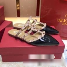 2022 ヴァレンティノ VALENTINOブランド 偽物 通販 サンダル 新作の人気商品を激安価格にて、大セール開催中!!  レディースシューズ スタッズ 4色可選 程よい高さ