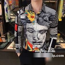 長袖シャツ メンズファッション 高級感演出 2022秋冬 ヴェルサーチブランドスーパーコピー VERSACE トップス 綿 透気吸汗 春夏 ポイント消化