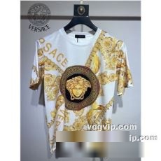 超目玉 ヴェルサーチ VERSACE ブランドスーパーコピー 半袖Tシャツ 清涼感ある真夏のメイントップスとして大活躍する1着でおしゃれを楽しみましょう！