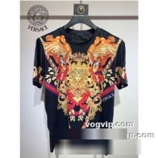 圧倒的な高級感 スーパーコピー 2022秋冬 ヴェルサーチ VERSACE 半袖Tシャツ 夏らしい爽やかさを感じさせるソフトな雰囲気が魅力