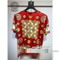 2022秋冬 限量販売 ヴェルサーチ VERSACE VERSACEスーパーコピー 半袖Tシャツ 柔らかな素材感とさらりとした質感は爽やかで着心地も
