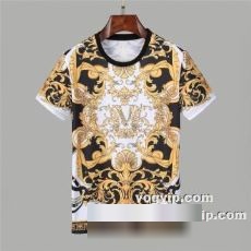 ヴェルサーチコピー 2022秋冬 一番人気の新作はこれ VERSACE 半袖Tシャツ 吸汗速乾