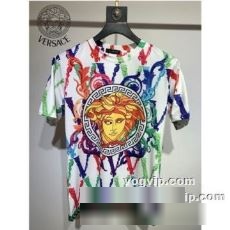 デザイン性の高い ヴェルサーチブランドコピー ヴェルサーチ VERSACE 半袖Tシャツ 2色可選 カノコ ソフトな肌触り おしゃれなボタンダウン