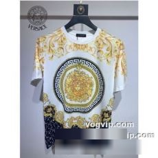 ヴェルサーチ VERSACE コスパ最高のプライス ブランド 偽物 通販 半袖Tシャツ 程良くフィットするレギュラースリムのシルエットに