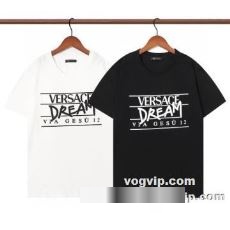 上品上質 2022秋冬 ヴェルサーチ VERSACE 半袖Tシャツ 2色可選 VERSACE偽物ブランド ドライタッチでシャリ感のあるしっかりした風合いがポイント