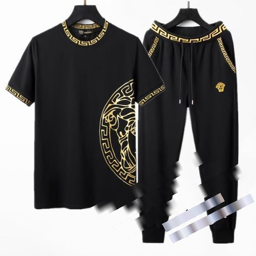 セール 夏 セットアップメンズ半袖ジャージ パンツ 主役になる存在感 ヴェルサーチ VERSACE 半袖Tシャツ コピー ブランド 2色可選