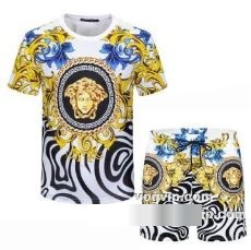 2022秋冬 ヴェルサーチ 半袖Tシャツ 大絶賛！  VERSACEスーパーコピー 上下セット 普段着 涼しい 吸汗速乾 ジャージ メンズ トレーナー 上下セット