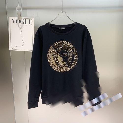 大人気アイテム！ ヴェルサーチ VERSACE プルオーバーパーカー VERSACEブランド 偽物 通販 パーカー 肌寒い季節に欠かせない