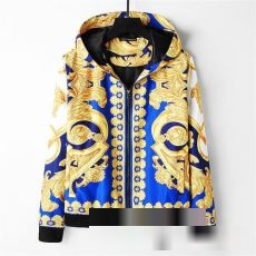 チノパン 狙える優秀アイテム ヴェルサーチブランド 偽物 通販 VERSACE ブルゾン 2023最新入荷