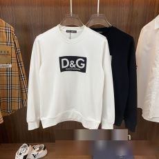 大人の個性を Dolce&Gabbana コピー ブランド 2023秋冬 日常のアウター使える ドルチェ＆ガッバーナ プルオーバーパーカー 2色可選