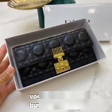 日本未入荷モデル ディオールコピー 長財布 2022 ディオール DIOR 圧倒的な高級感