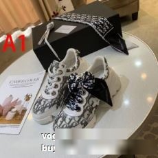 スニーカー 海外セレブ愛用 2022秋冬 ディオール DIOR 軽量で疲れにくい ディオール偽物ブランド