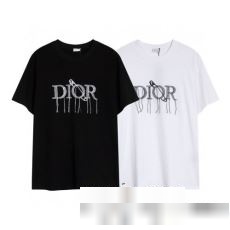 2023 業界高品質スーパーコピー ディオール DIOR 細身のシルエット 重宝するアイテム 半袖Tシャツ 2色可選
