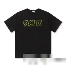 強い魅力を感じる一枚 2023 ディオール DIORブランドスーパーコピー 半袖Tシャツ 2色可選 暖かみのある肌触り