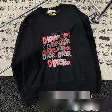 2023秋冬 最安値セール ディオールブランドスーパーコピー 主役になる存在感 DIOR プルオーバーパーカー 防寒機能ある