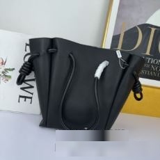 ロエベスーパーコピー 激安 2022 手持ち&ショルダー掛け ロエベ LOEWE ショルダーバッグ レディースバッグ 4色可選 売れ筋のいい