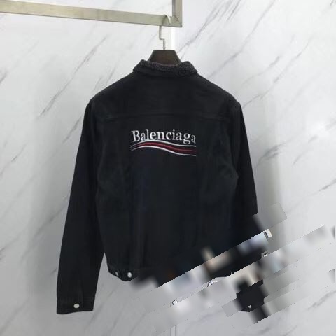  バレンシアガコピー デニムジャケット シックスタイルに活躍 2022 BALENCIAGAコピー トップス 人目を惹くデザイン  