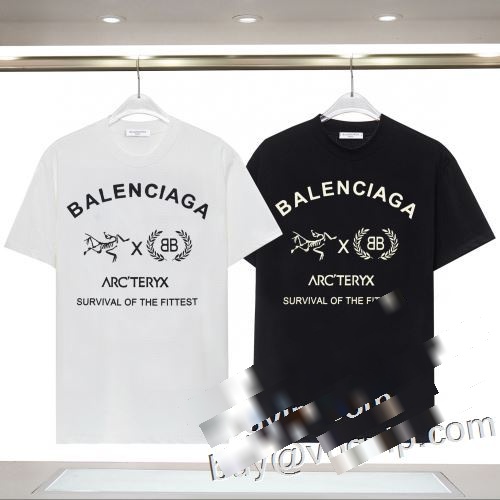 芸能人に愛用者続出 2023最新入荷 バレンシアガ BALENCIAGAブランドコピー 半袖Tシャツ 2色可選 着回し度抜群