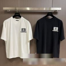 活用できるアイテム 2023春夏 バレンシアガブランドスーパーコピー 超人気専門店 BALENCIAGA 半袖Tシャツ 2色可選
