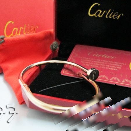 2022 数に限りがある CARTIER カルティエ ブランド 偽物 通販 バングル ブレスレット