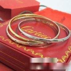 カルティエ CARTIER バングル 存在感◎ 2022 カルティエブランド コピー ブレスレット