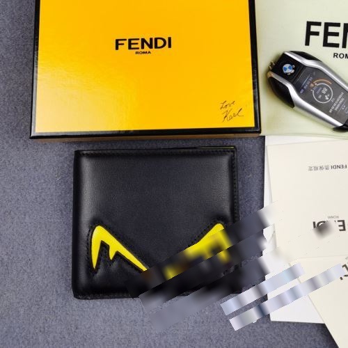 海外セレブ愛用 2022秋冬 フェンディフェンディスーパーコピー FENDI 圧倒的な高級感 二つ折り財布 メンズ財布