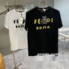 個性的なデザイン 2022 FENDI偽物ブランド 半袖Tシャツ 2色可選 彼女、彼氏、ご夫婦でペアルックできる男女兼用