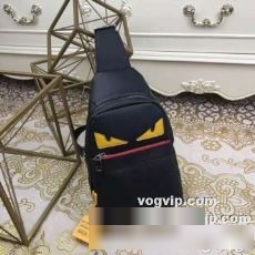 フェンディ FENDIスーパーコピー 激安 機能性?耐久性抜群 斜め掛けバッグ ショルダーバッグ サイクリング 通勤 通学 バッグ