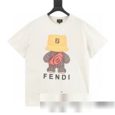 高評価の人気品 フェンディ 2色可選 FENDIブランド コピー 縦には伸びにくい 半袖Tシャツ 2023年モデル入荷