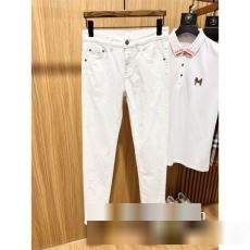 店舗で人気満点 FENDIブランドコピー 驚きの破格値2023 フェンディブランド 偽物 通販 ジーンズ