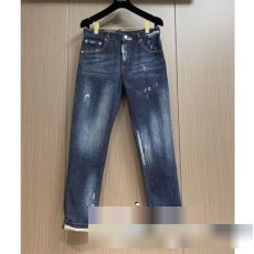 TOPセラー賞受賞！ ディースクエアードスーパーコピー 激安 DSQUARED2 2023最新入荷 ジーンズ ストレートデニムパンツ ハーフパンツ