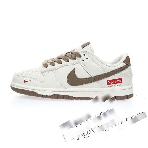 ファッション 人気 Supreme x Nik By You SB Dunk Low Retro SP 2023 スニーカー シュプリーム 芸能人に愛用者続出 SUPREMEスーパーコピー