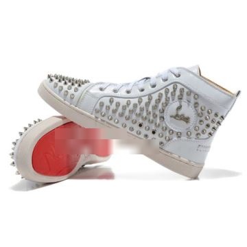 履き心地のいい 2022 存在感のある カジュアルシューズ クリスチャンルブタンコピー シューズ Christian Louboutinコピー 