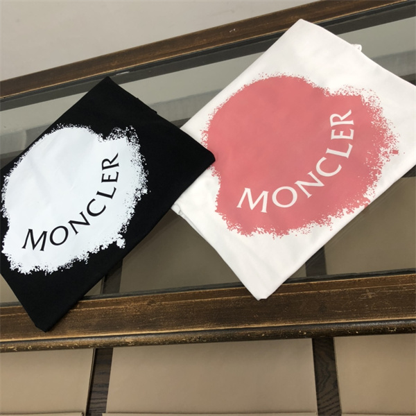 モンクレール スーパーコピー Ｔシャツ 定番 ロゴ プリント コットン MONCLER