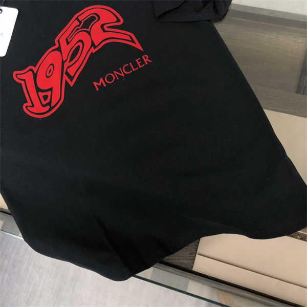 モンクレール コピー Ｔシャツ ロゴ 波形フォント プリント 100%コットン MONCLER