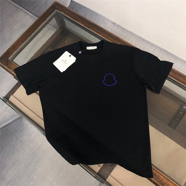 斬新なデザイン MONCLER スーパーコピー Ｔシャツ ロゴ 純綿素材  モンクレール 