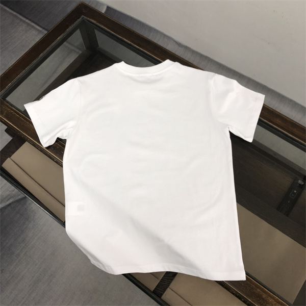 モンクレール コピー Ｔシャツ ロゴ プリント入り 半袖 スキー カジュアル MONCLER
