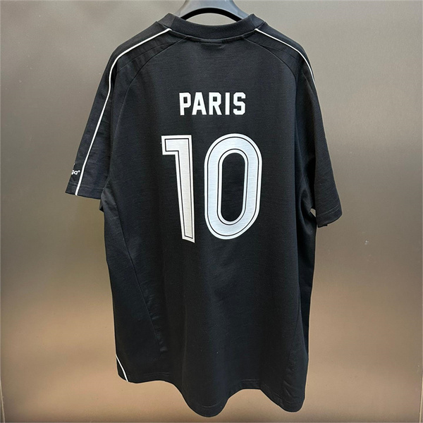コラボ BALENCIAGA スーパーコピー Ｔシャツ バルセロナ サッカー 10番 バレンシアガ X Manchester United F.C.