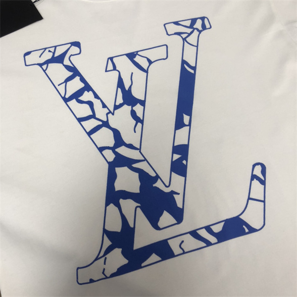 LOUIS VUITTON スーパーコピー Ｔシャツ ロゴ プリント柄 100%綿生地 半袖 ルイヴィトン