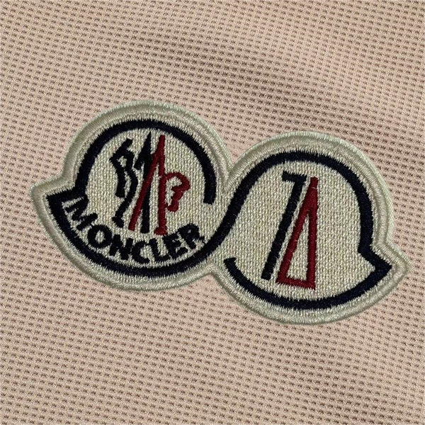 MONCLER コピー ポロシャツ ロゴ貼り付け ゆったり シンプル モンクレール 　　