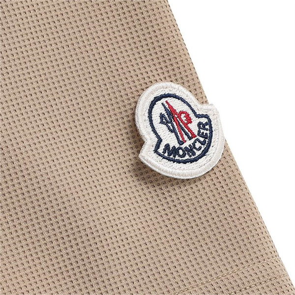 MONCLER コピー ポロシャツ ロゴ貼り付け ゆったり シンプル モンクレール 　　