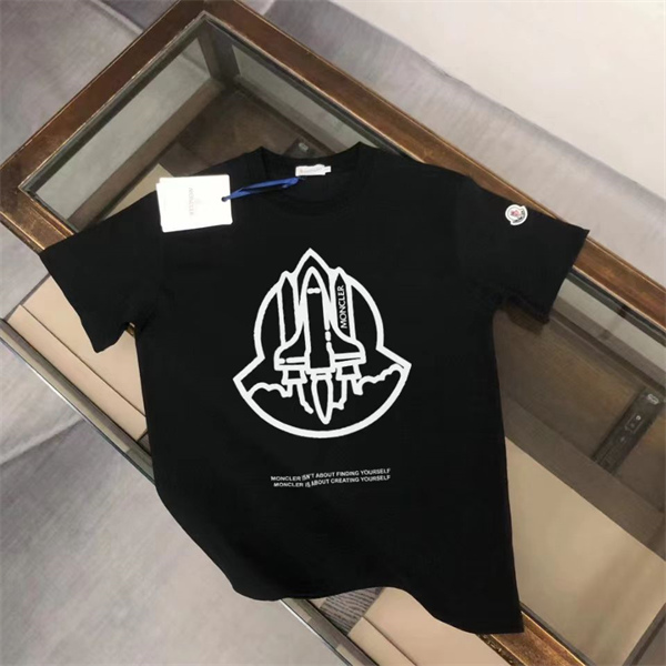 MONCLER モンクレールプリント半袖Tシャツコピー男女兼用大人可愛い春夏コーデ
