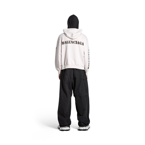 バレンシアガ（BALENCIAGA)2024ss STENCIL TYPE パーカー