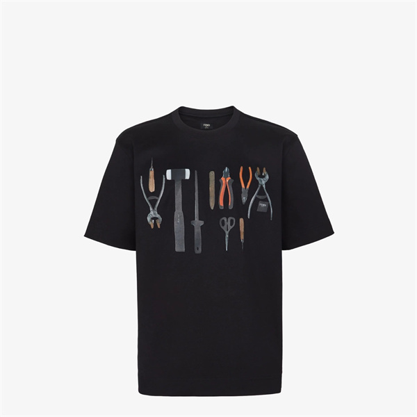 フェンディ（FENDI） コピー ベージュコットンTシャツ：職人の技が息づく一枚コピー