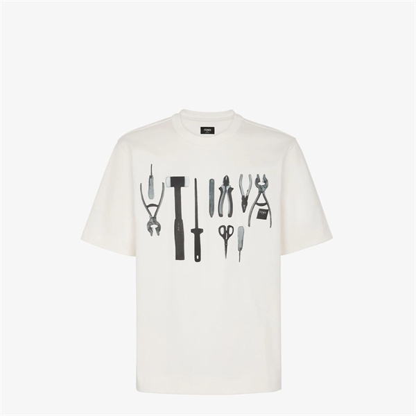 フェンディ（FENDI） コピー ベージュコットンTシャツ：職人の技が息づく一枚