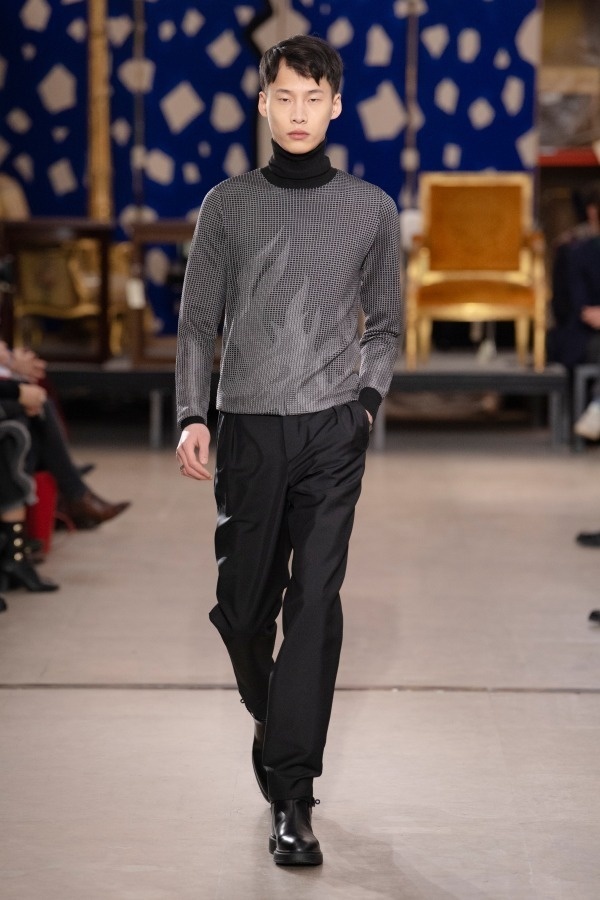 エルメス 2019年秋冬メンズコレクション、フォーマルスタイルから覗かせる紳士の余裕コピー